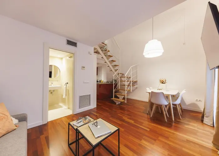 Bravissimo Placa Catalunya 2-2, Duplex * Girona