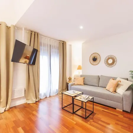 Bravissimo Placa Catalunya 2-2, Duplex דירה